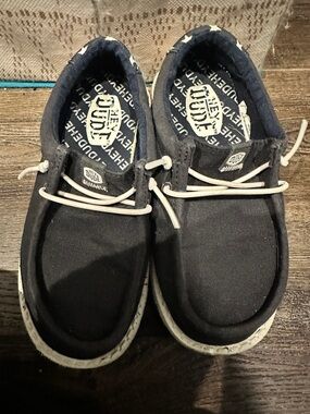 Hey Dude Navy Canvas Wally Slip-Ons with White Laces
